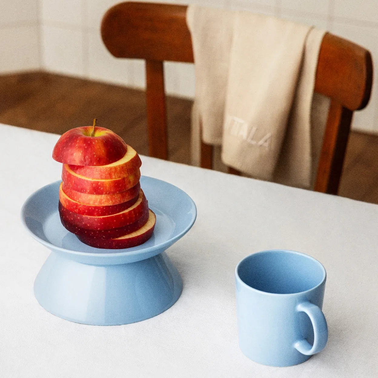 Lautanen 17cm jäänsininen