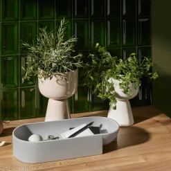 Ruukku beige jalallinen S korkea