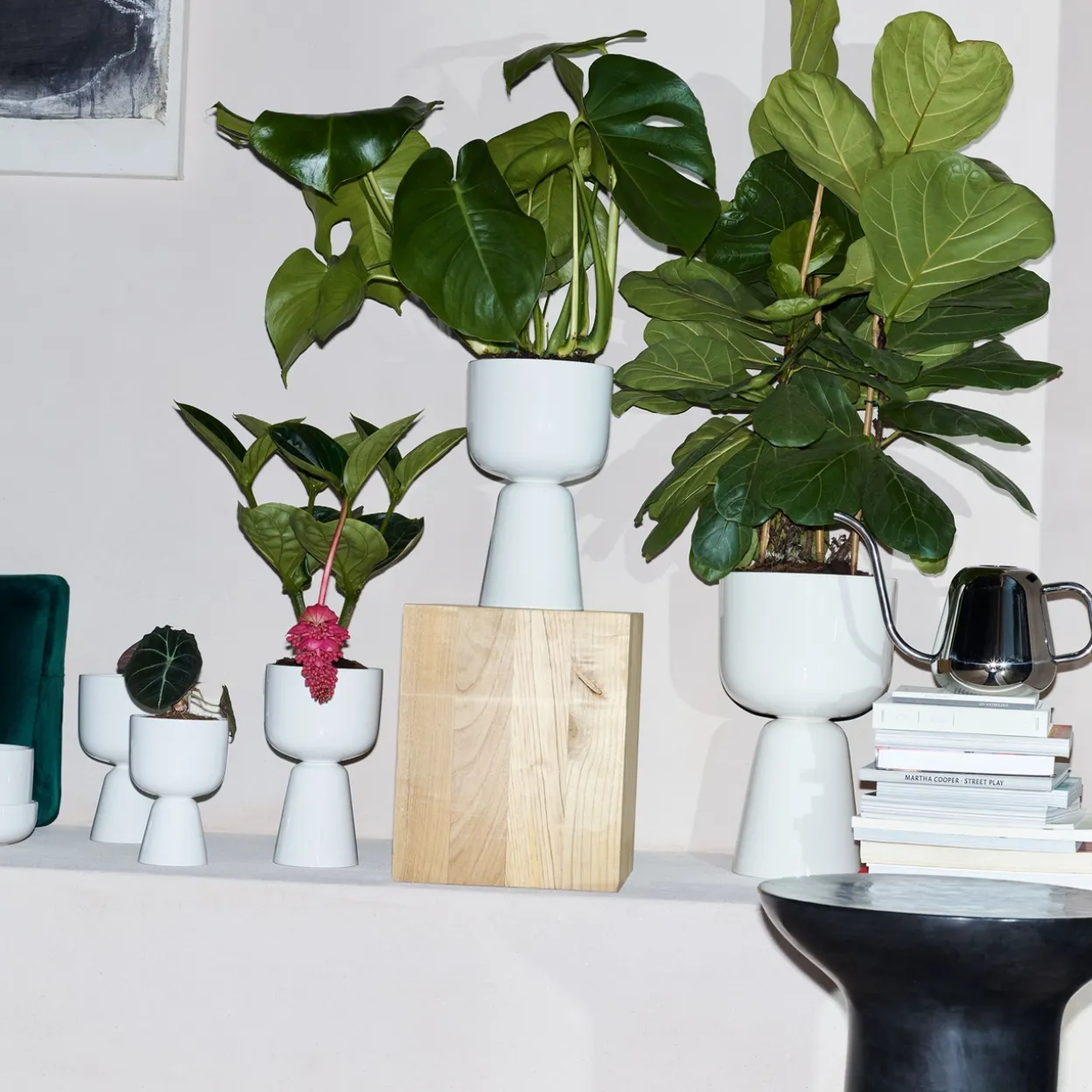 Ruukku valkoinen jalallinen S